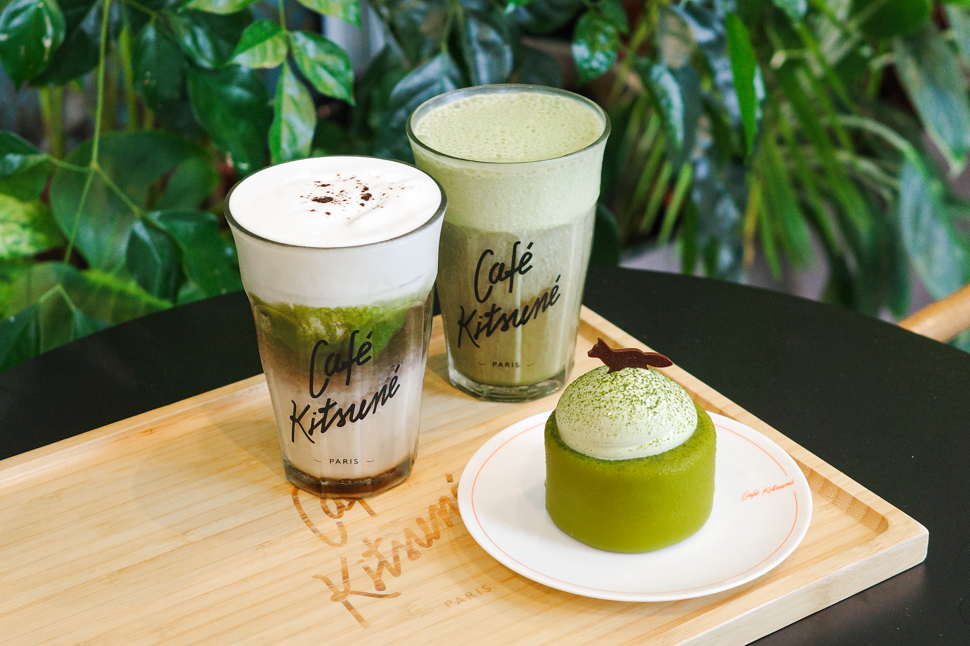 Caf&eacute; Kitsun&eacute;&times;CASIO